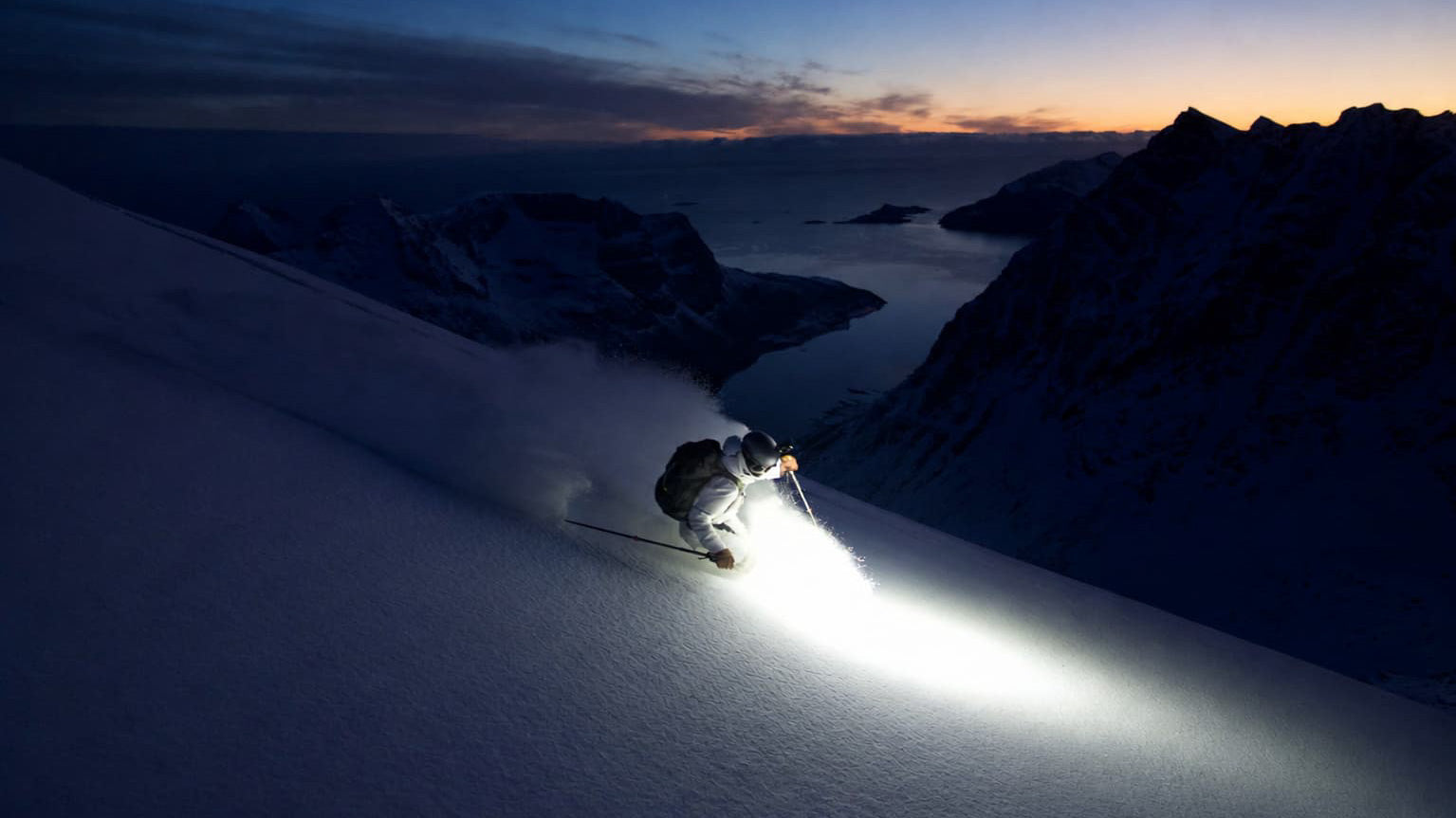 STORM 8500 in fast night terrain